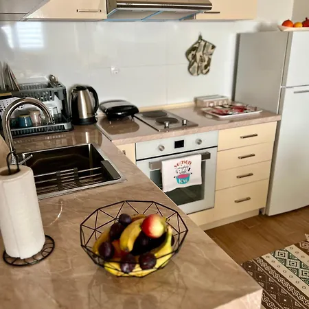 Urban Taft Skopje-vodno View With Underground Parking スコピエ