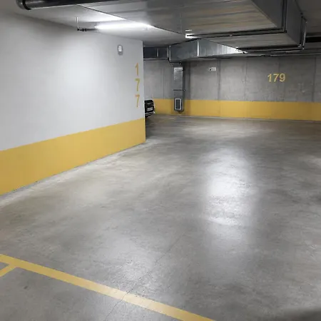 Urban Taft Stay Skopje-Vodno View With Private Parking In Taftalidze * Üsküp