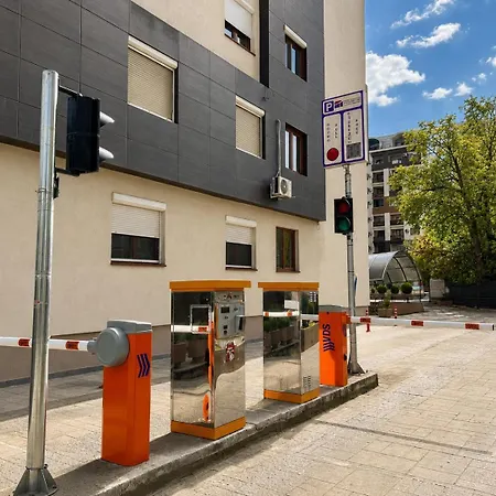 Urban Taft Stay Skopje-Vodno View With Private Parking In Taftalidze *