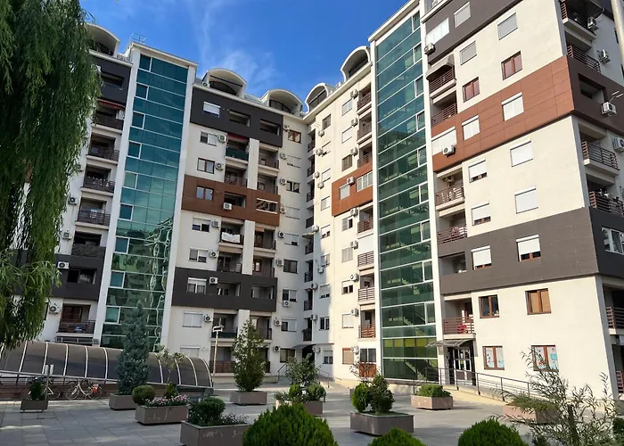 Urban Taft Skopje-vodno View With Underground Parking Lägenhet *